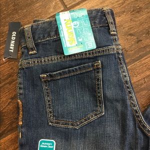 (2) OLD NAVY JEANS